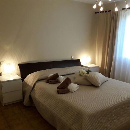 Apartamento Bettina Urbana Lucca Exterior foto