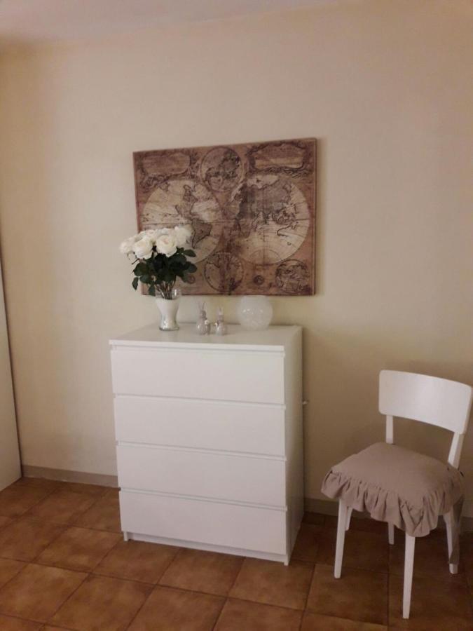 Apartamento Bettina Urbana Lucca Exterior foto