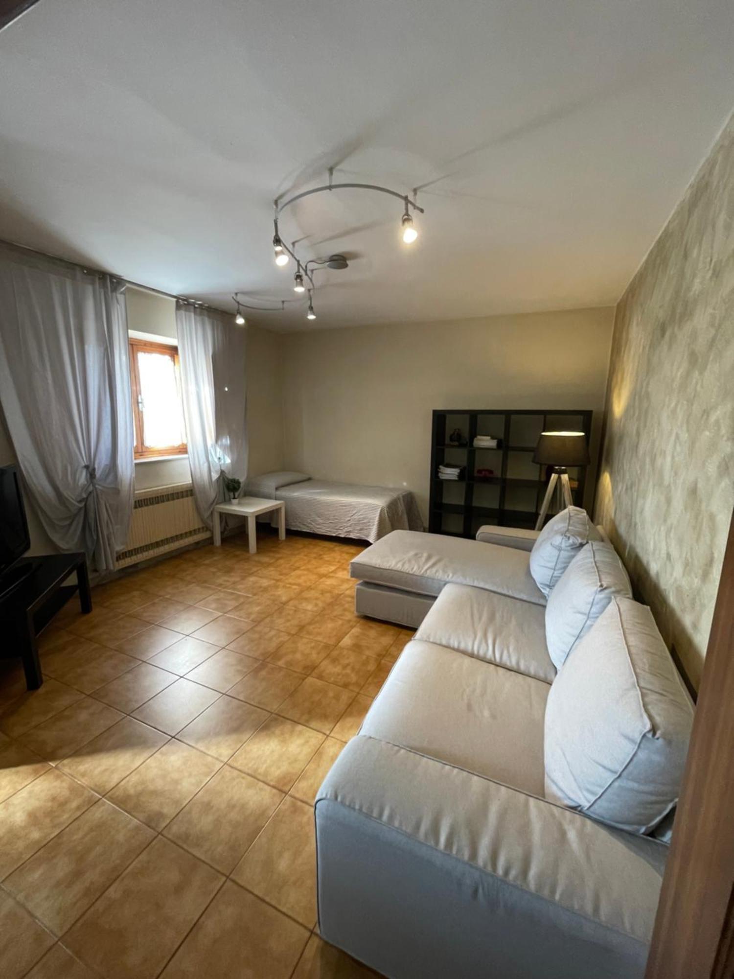 Apartamento Bettina Urbana Lucca Exterior foto