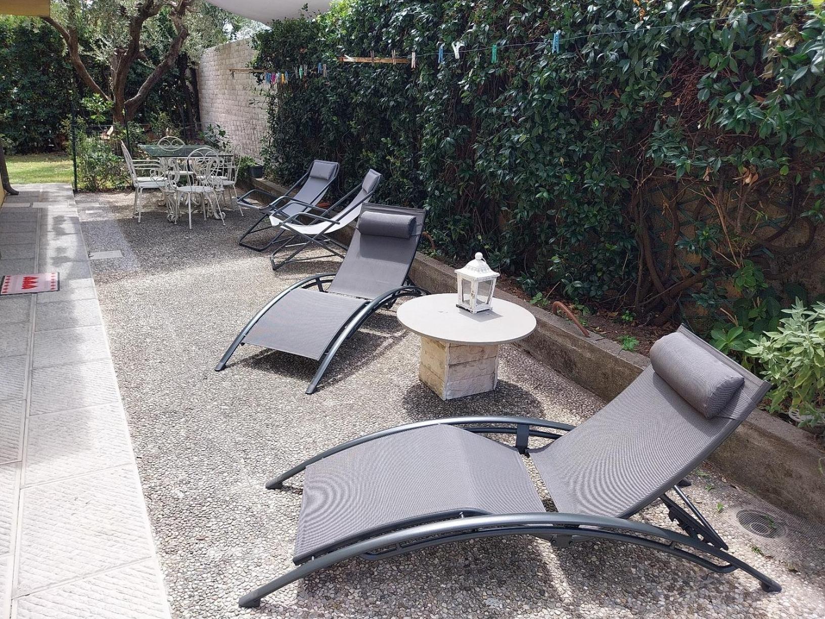 Apartamento Bettina Urbana Lucca Exterior foto